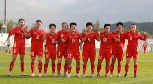 3-0大胜后的@埃尔切足球俱乐部 为大家带来一段胜利之舞